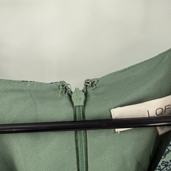 LOFT PETITES ANN TAYLOR Dress Size 8 Petite Green Paisley Print Short Sleeve - Picture 6 of 15